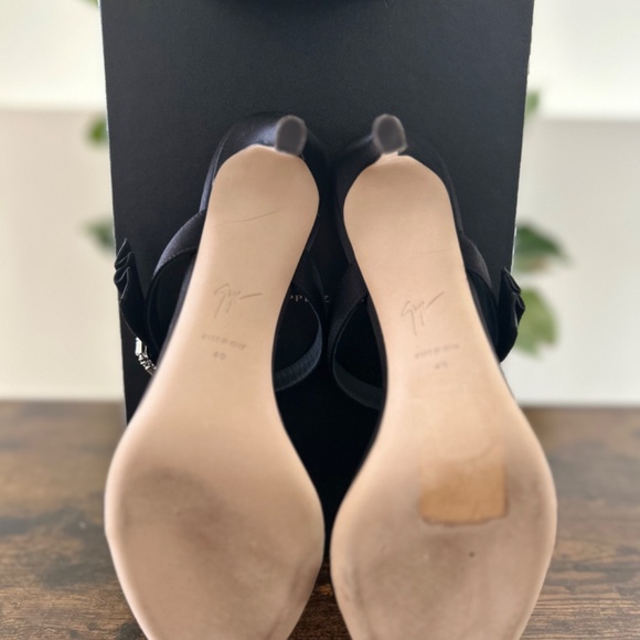 Giuseppe Zanotti Women's Crystal Embellished High Heel Sandals - Picture 9 of 9